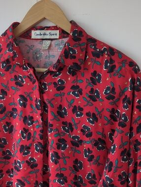 Vintage Cambridge Spirit Red Floral Button-Up Blouse with Black Floral Print